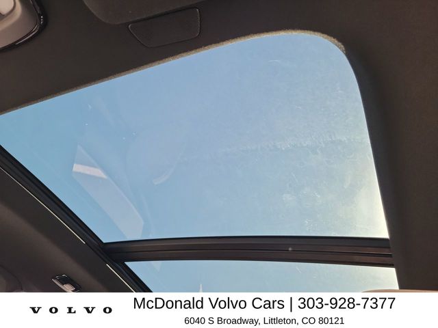 2026 Volvo XC90 Plus - Photo 28