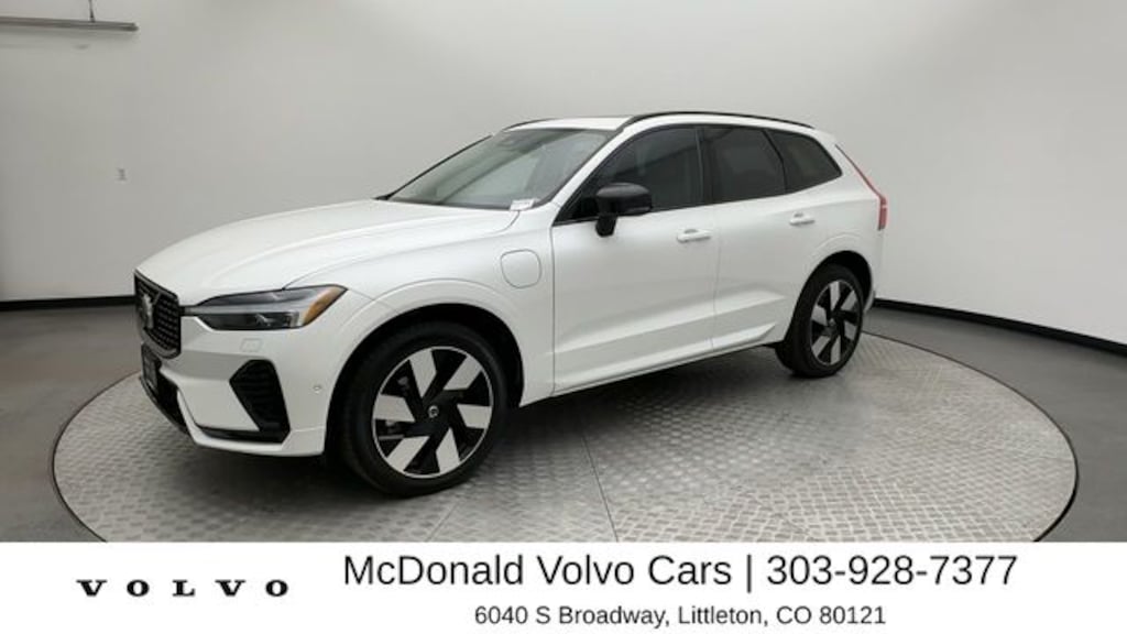 Certified 2025 Volvo XC60 plug-in hybrid T8 Plus SUV