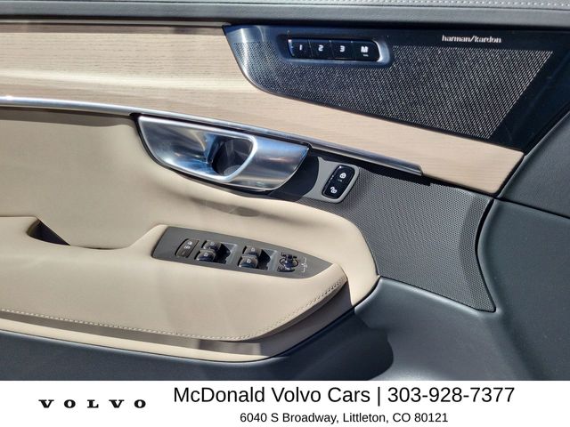 2026 Volvo XC90 Plus - Photo 10