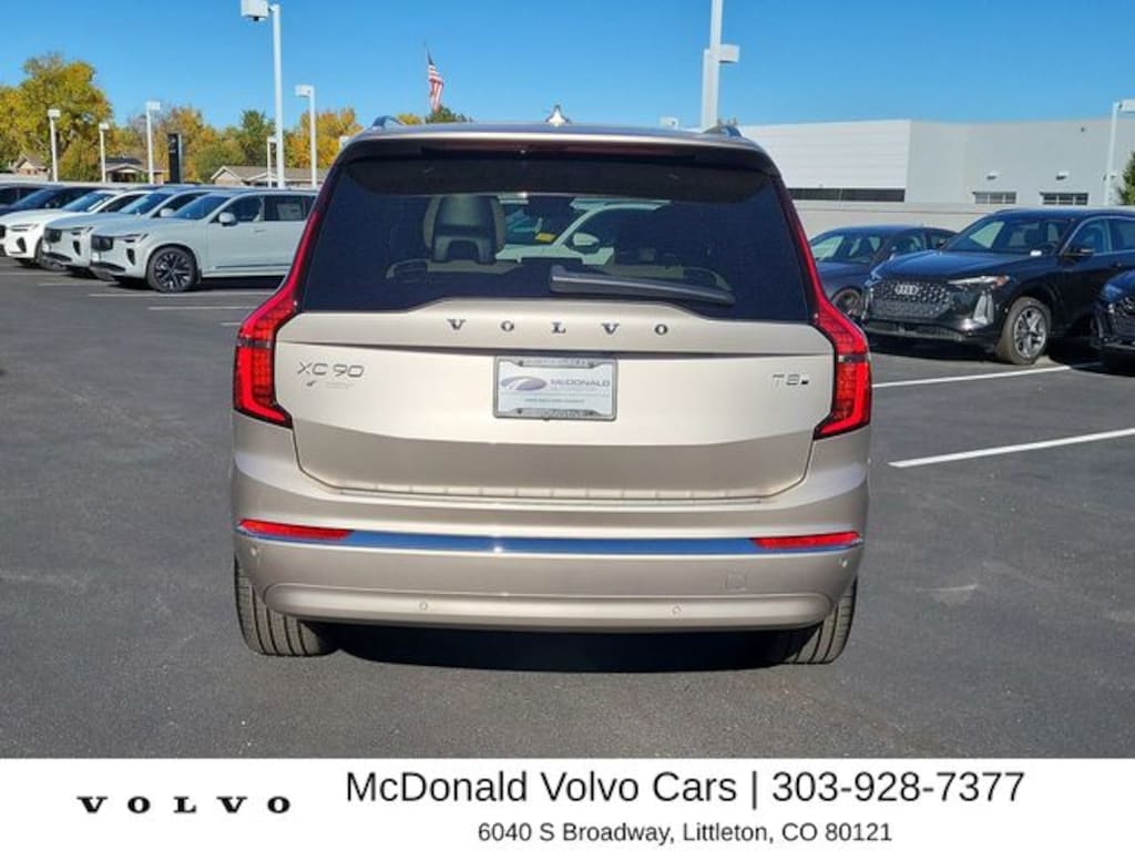 New 2026 Volvo XC90 plug-in hybrid T8 Plus 7-Seater SUV