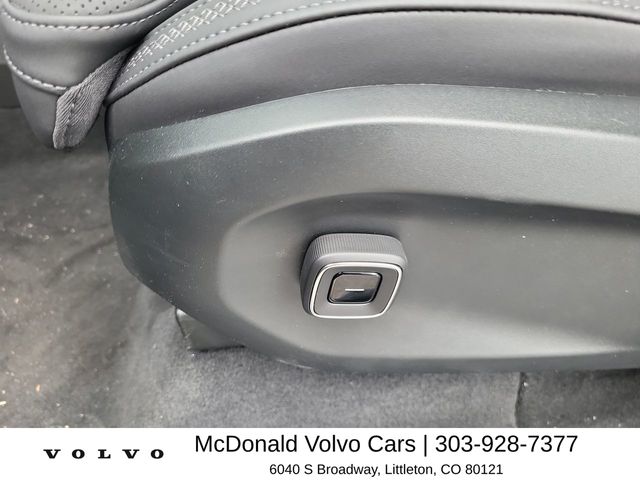2025 Volvo EX90 Ultra - Photo 12