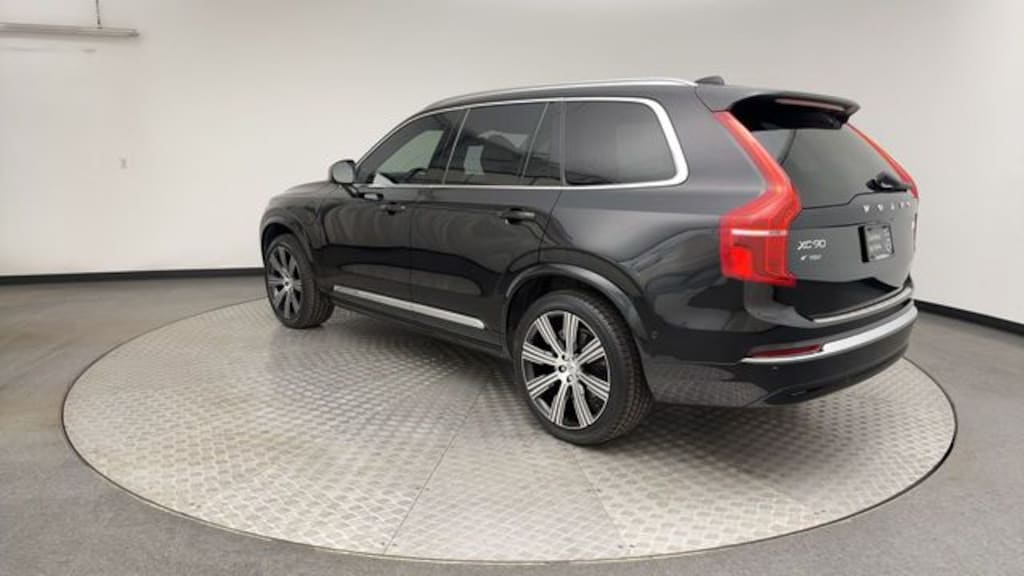 Certified 2024 Volvo XC90 plug-in hybrid T8 Ultimate 6-Seater SUV