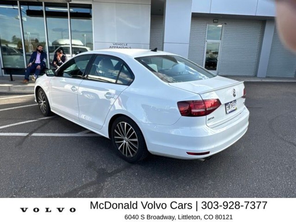Used 2017 Volkswagen Jetta 1.8T Sport Sedan