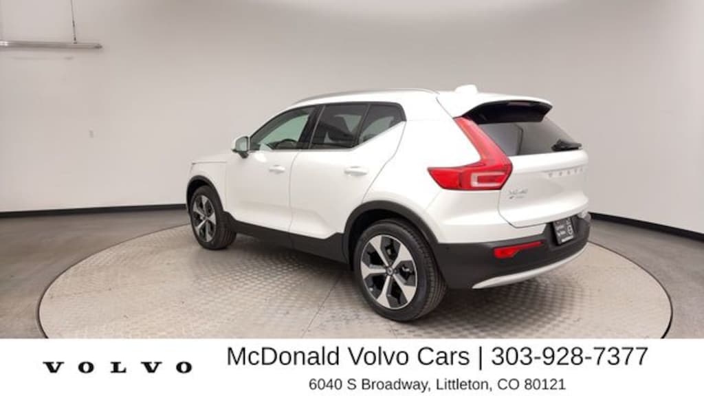 Certified 2025 Volvo XC40 B5 Plus Bright Theme SUV