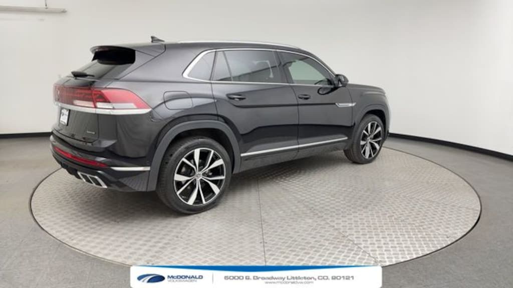 Used 2024 Volkswagen Atlas Cross Sport 2.0T SEL Premium R-Line SUV
