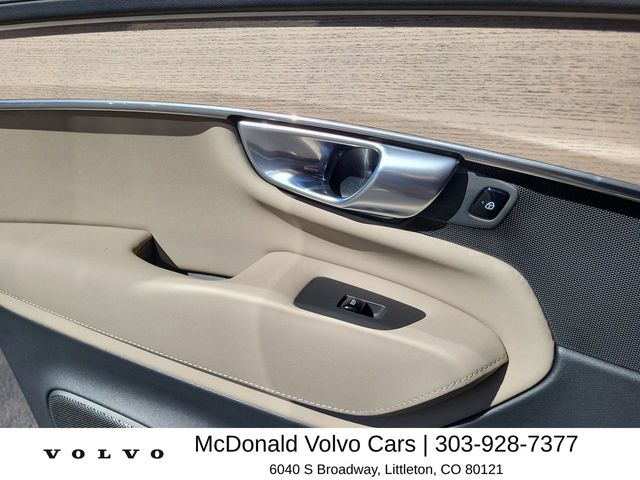 2026 Volvo XC90 Plus - Photo 15