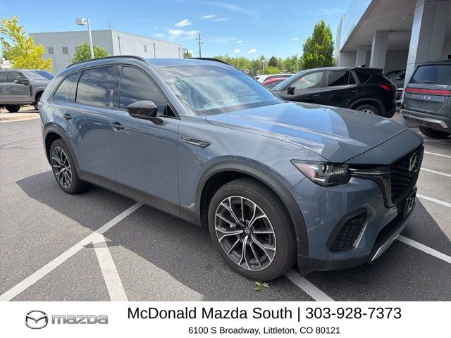 2025 Mazda CX-70 PHEV Premium Plus AWD's photo