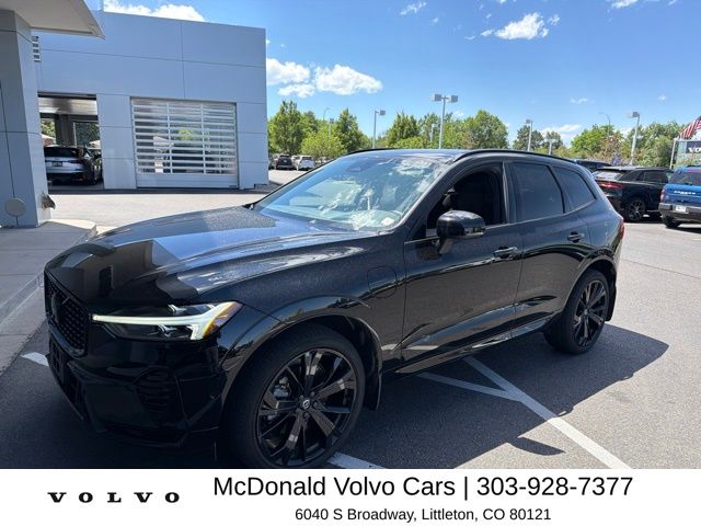 2024 Volvo XC60 plug-in hybrid SUV 