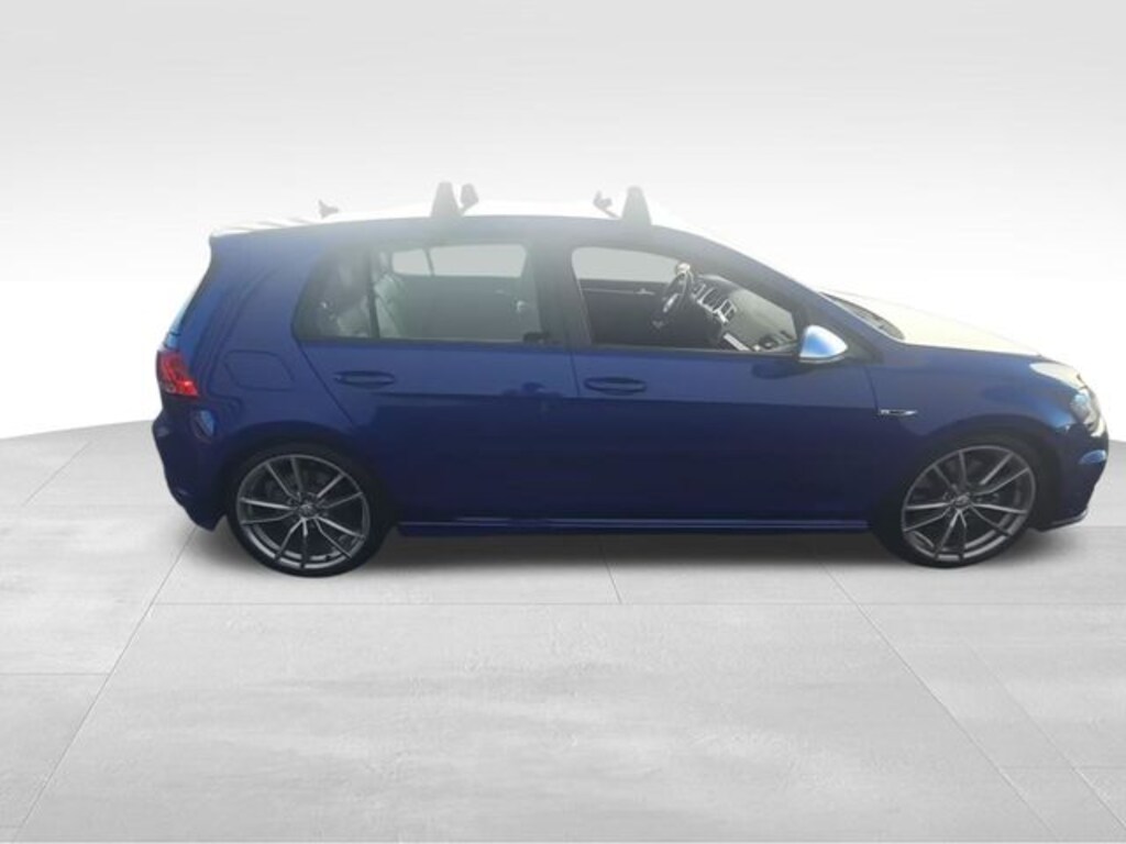 Used 2017 Volkswagen Golf R 4-Door w/DCC & Navigation (M6) Hatchback