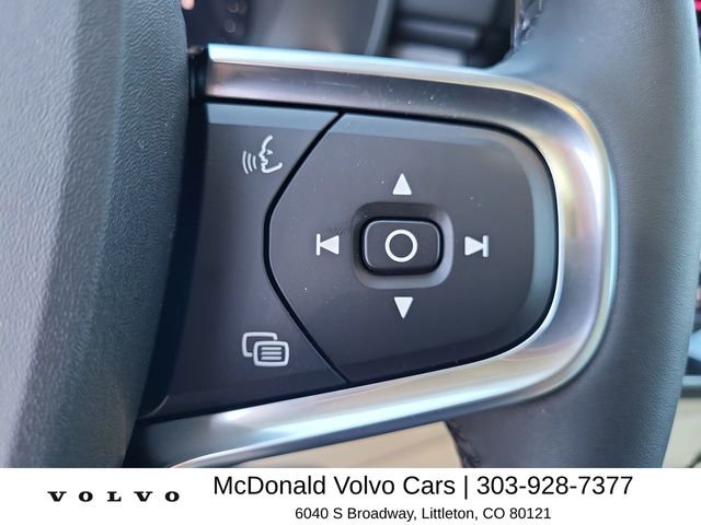 2026 Volvo XC40 Plus - Photo 23