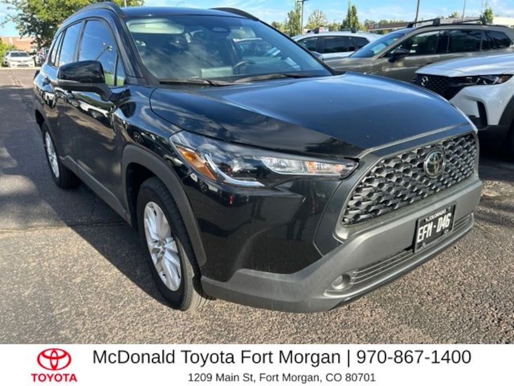Used 2024 Toyota Corolla Cross LE SUV