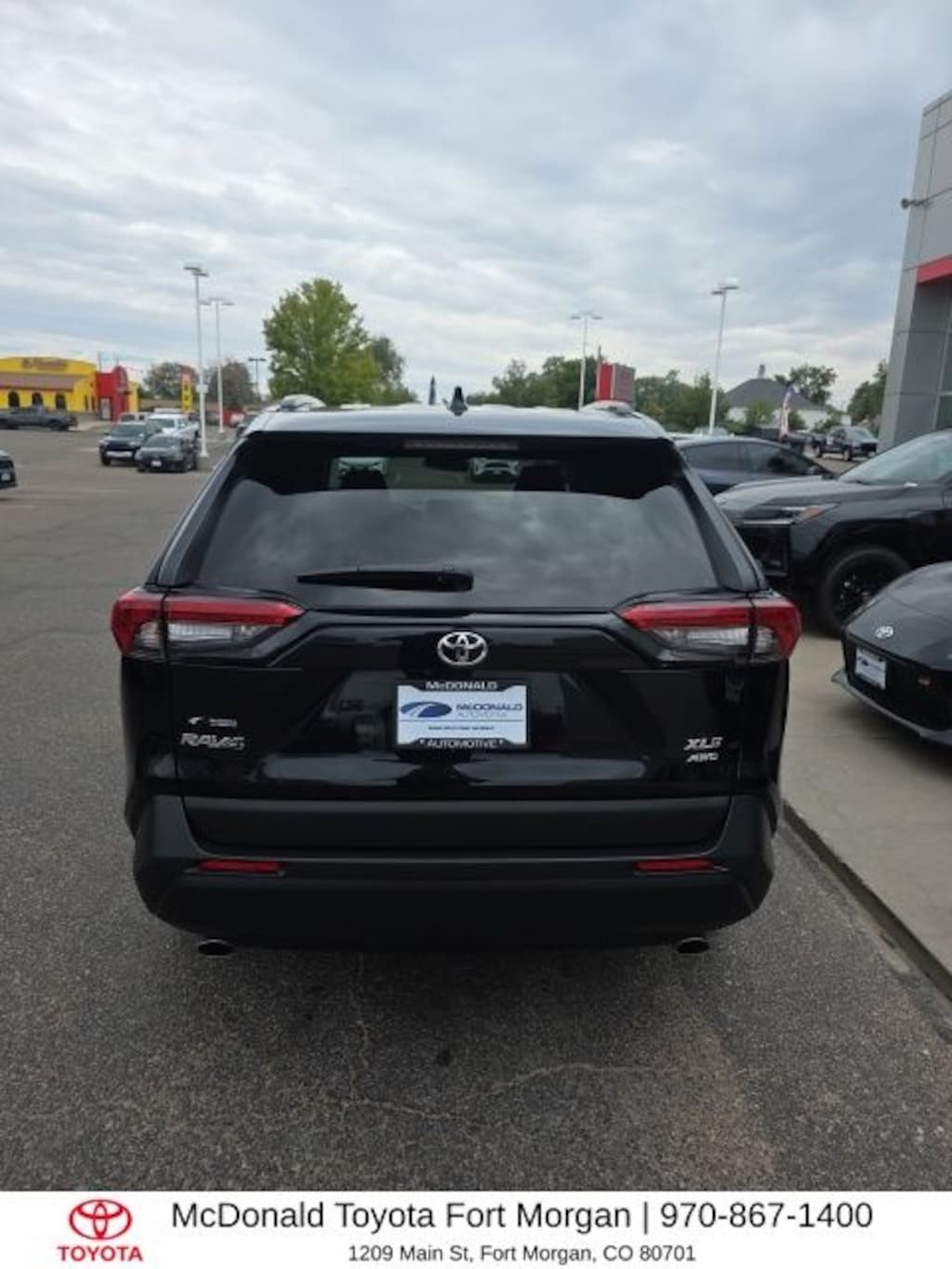 Used 2025 Toyota RAV4 XLE SUV