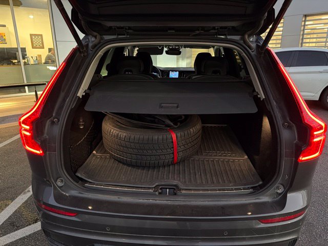 Used 2024 Volvo XC60 plug-in hybrid T8 Plus Dark SUV