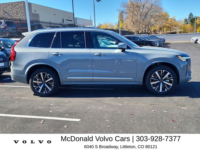 2025 Volvo XC90 Core - Photo 6