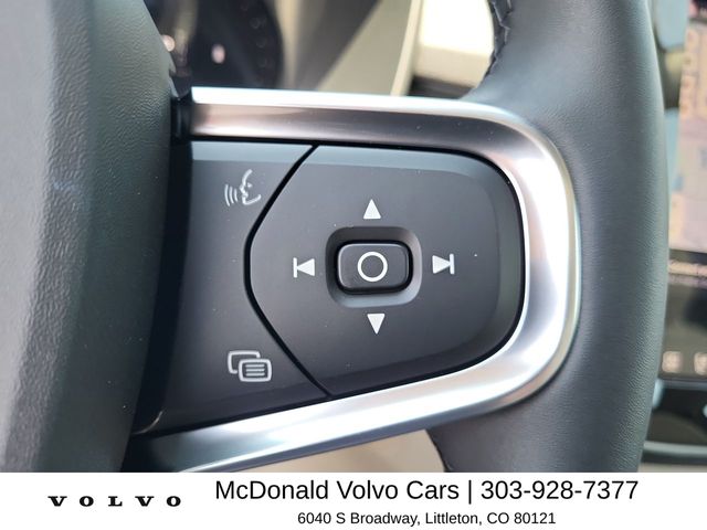 2026 Volvo XC40 Plus - Photo 23