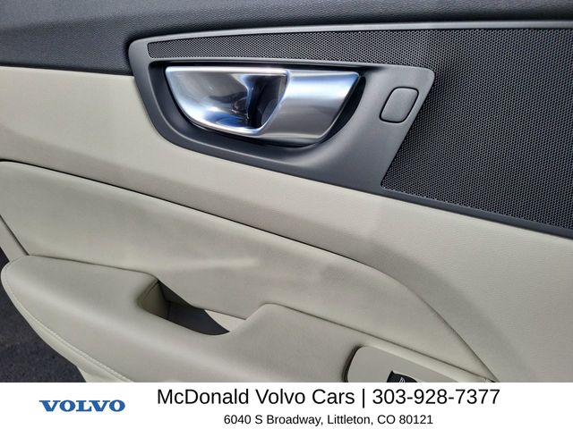 2026 Volvo XC60 Ultra - Photo 15
