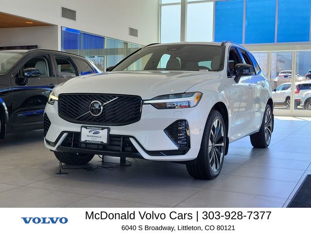 2026 Volvo XC60 plug-in hybrid SUV 