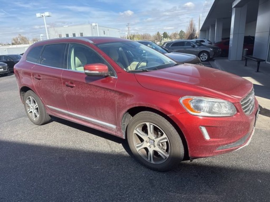Used 2015 Volvo XC60 T6 Premier Plus SUV