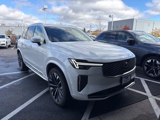 Used 2026 Volvo XC90 plug-in hybrid T8 Plus 7-Seater SUV