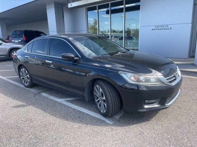 Used 2015 Honda Accord Sport with VIN 1HGCR2F51FA272644 for sale in Littleton, CO