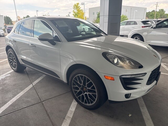 2017 Porsche Macan S photo 4