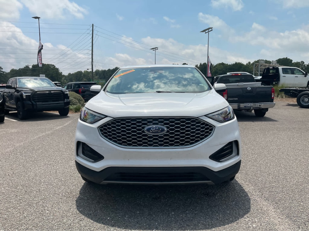 Used 2024 Ford Edge SEL