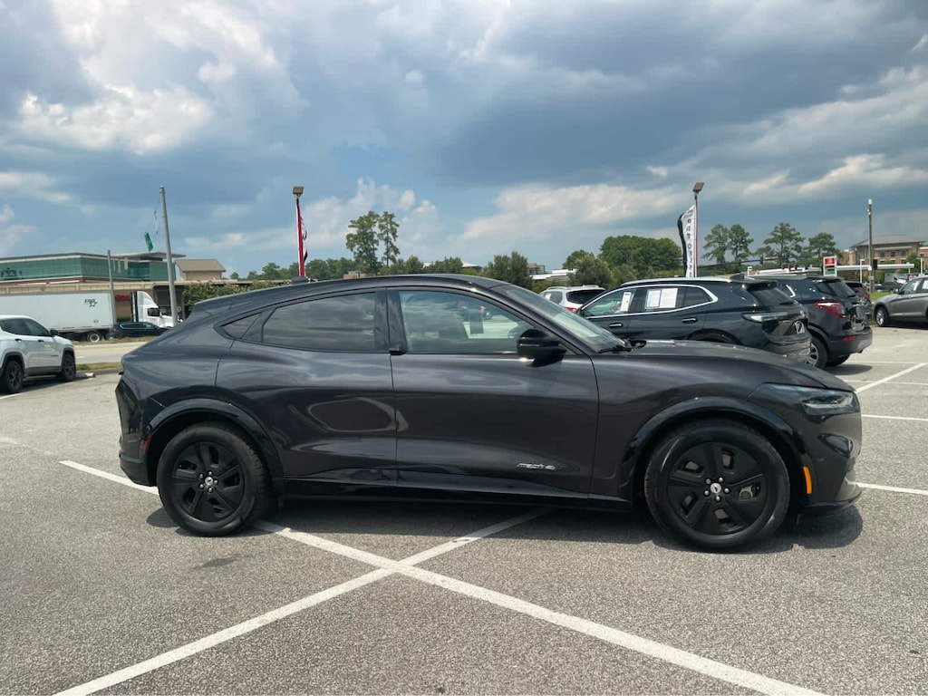 Used 2022 Ford Mustang Mach-E California Route 1