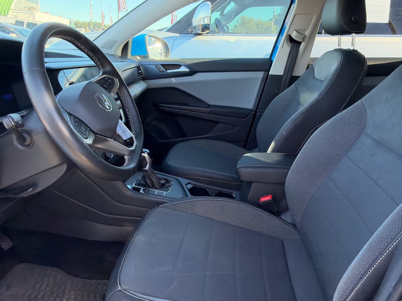 Used 2022 Volkswagen Taos SE