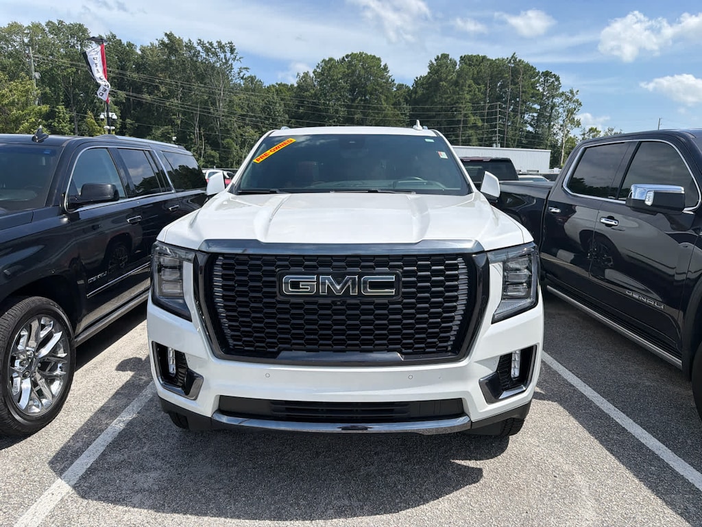 Used 2023 GMC Yukon Denali Ultimate SUV