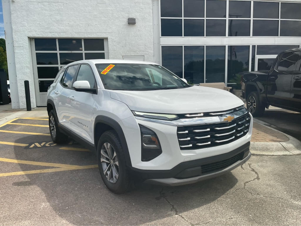 Used 2025 Chevrolet Equinox LT SUV