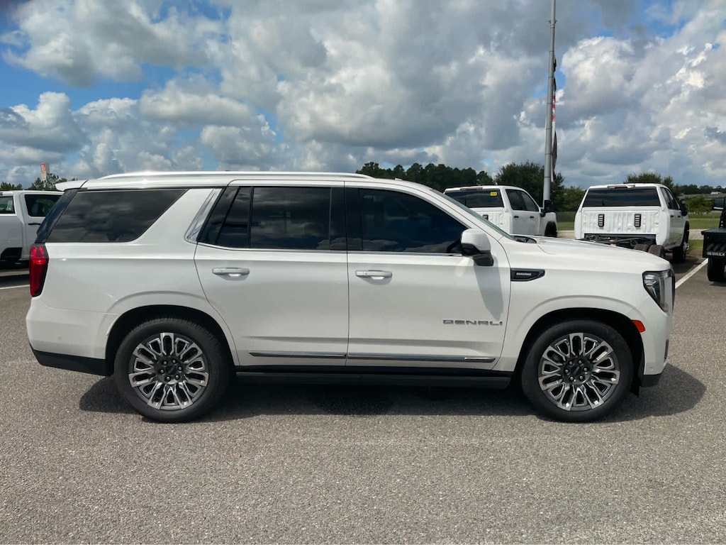 Used 2023 GMC Yukon Denali Ultimate SUV