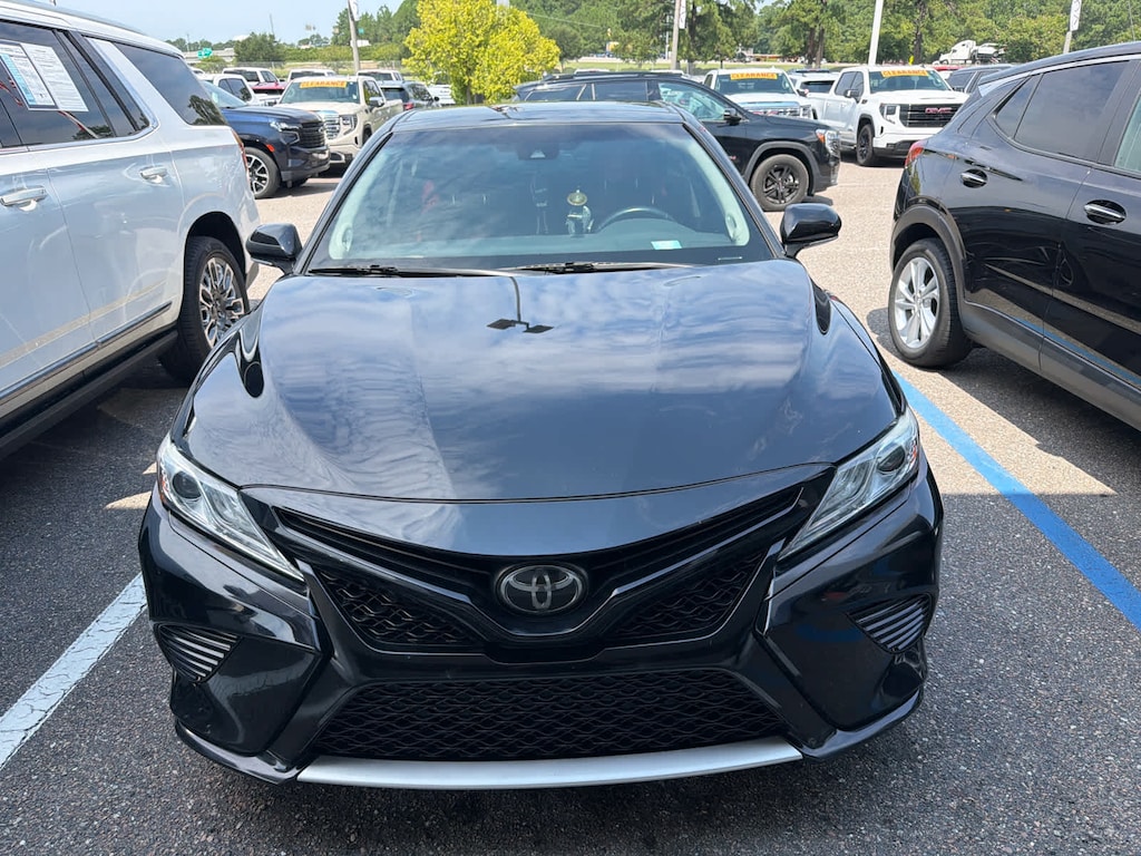 Used 2020 Toyota Camry XSE