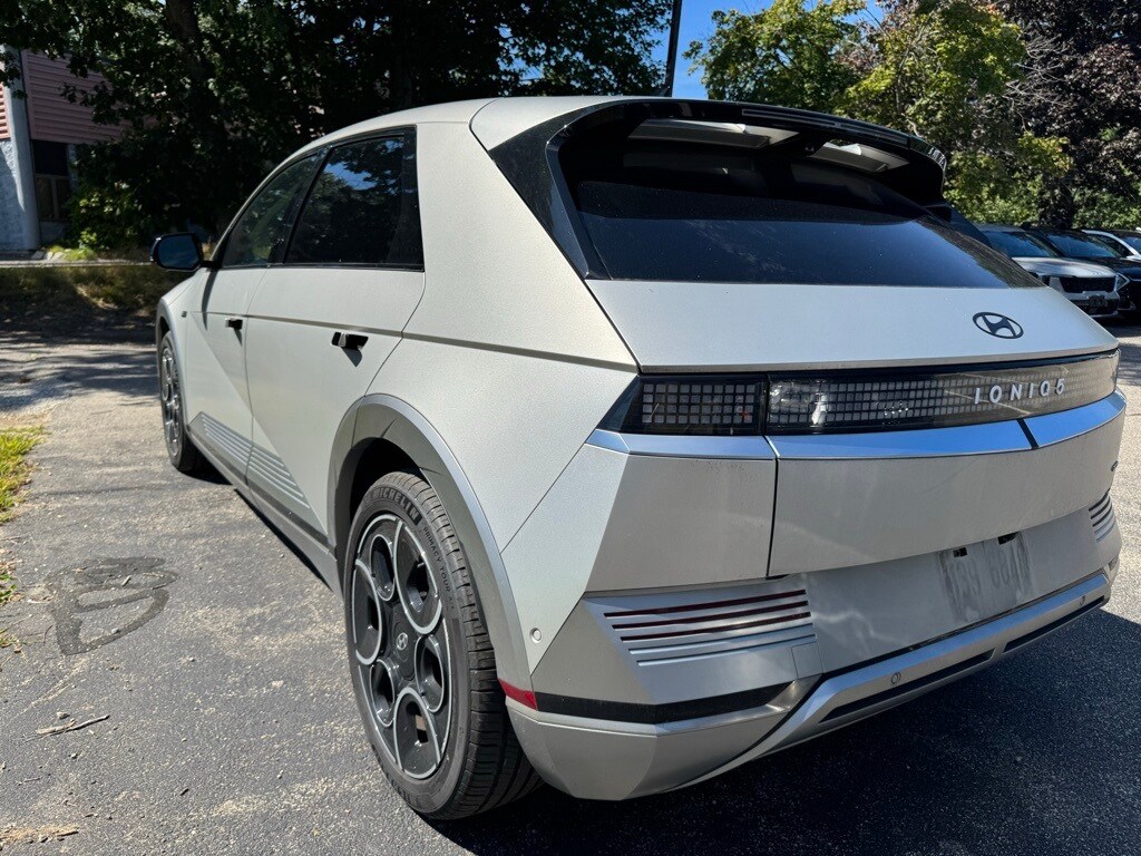 2024 Hyundai Ioniq 5 Limited photo 4