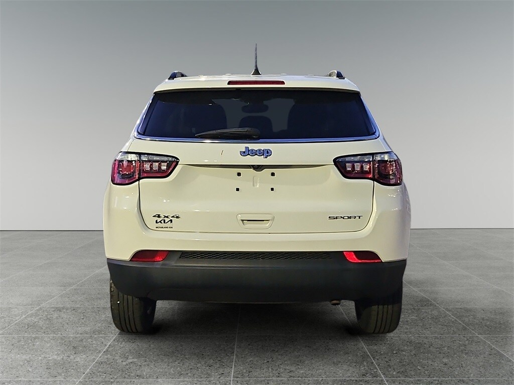 2020 Jeep Compass Sport photo 3