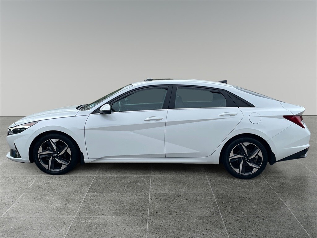 Used 2022 Hyundai Elantra Limited with VIN 5NPLP4AG2NH083968 for sale in North Hampton, NH
