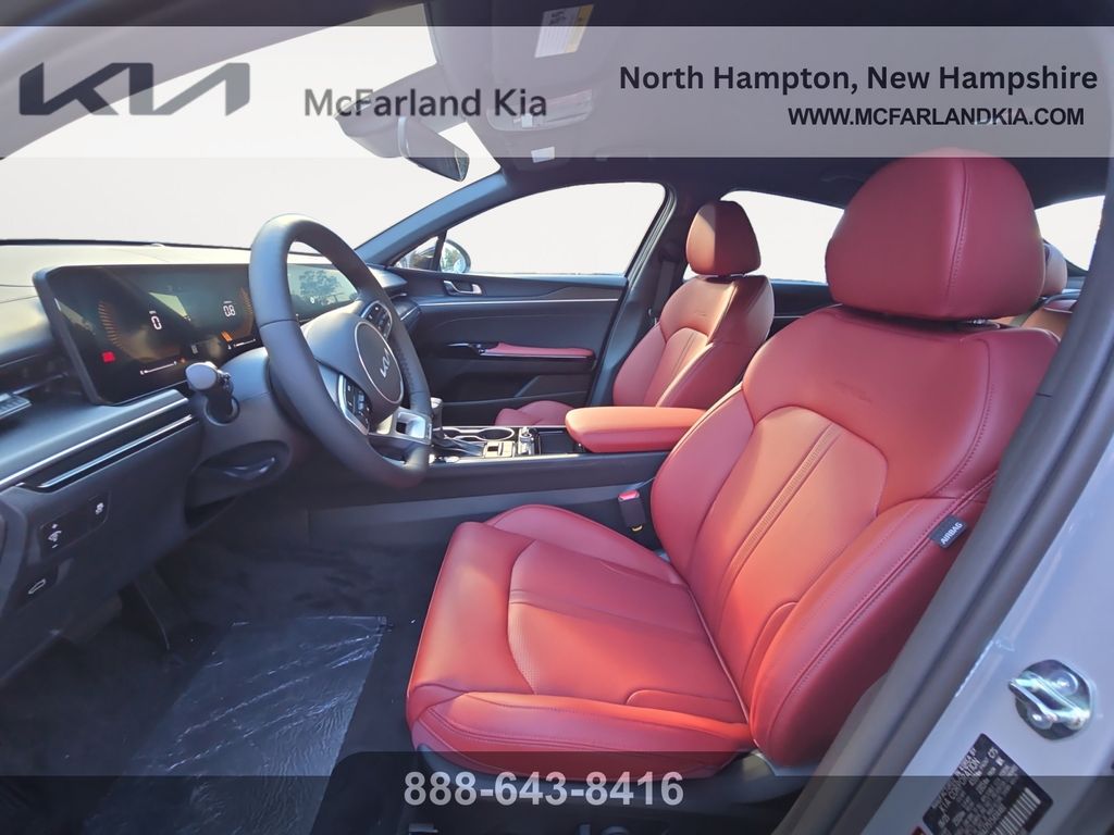 2026 Kia K5 GT-Line - Photo 10
