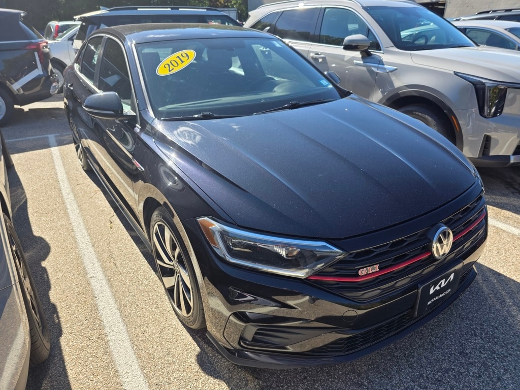 3VW5T7BU5KM237795