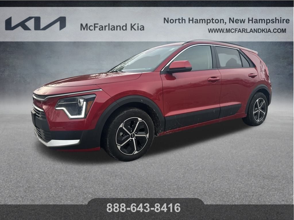 2024 Kia Niro LX's photo