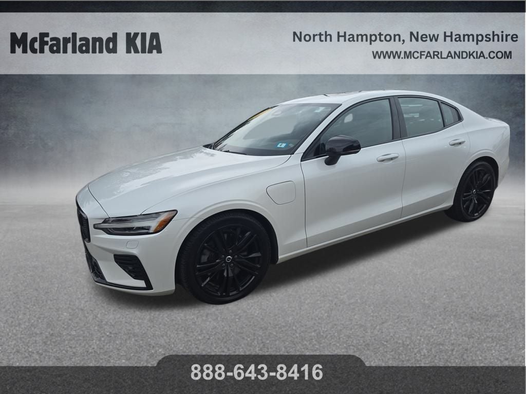 2023 Volvo S60 Core's photo