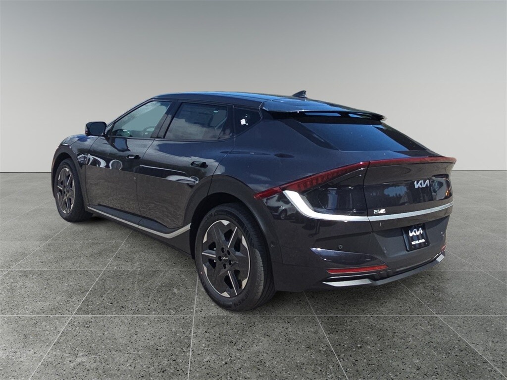2025 Kia EV6 Light photo 3