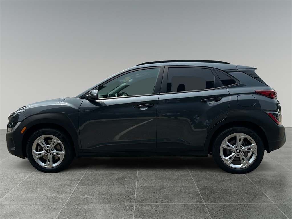 Used 2022 Hyundai Kona SEL with VIN KM8K6CAB2NU880073 for sale in North Hampton, NH