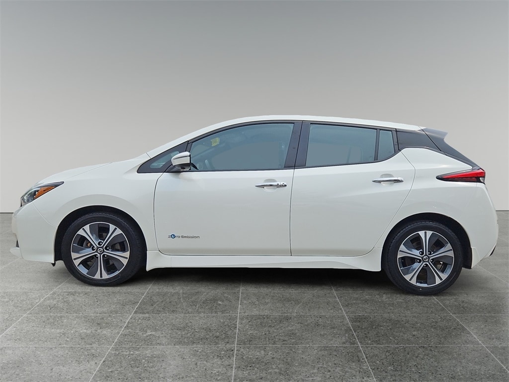 Used 2018 Nissan LEAF SL with VIN 1N4AZ1CP8JC309696 for sale in North Hampton, NH