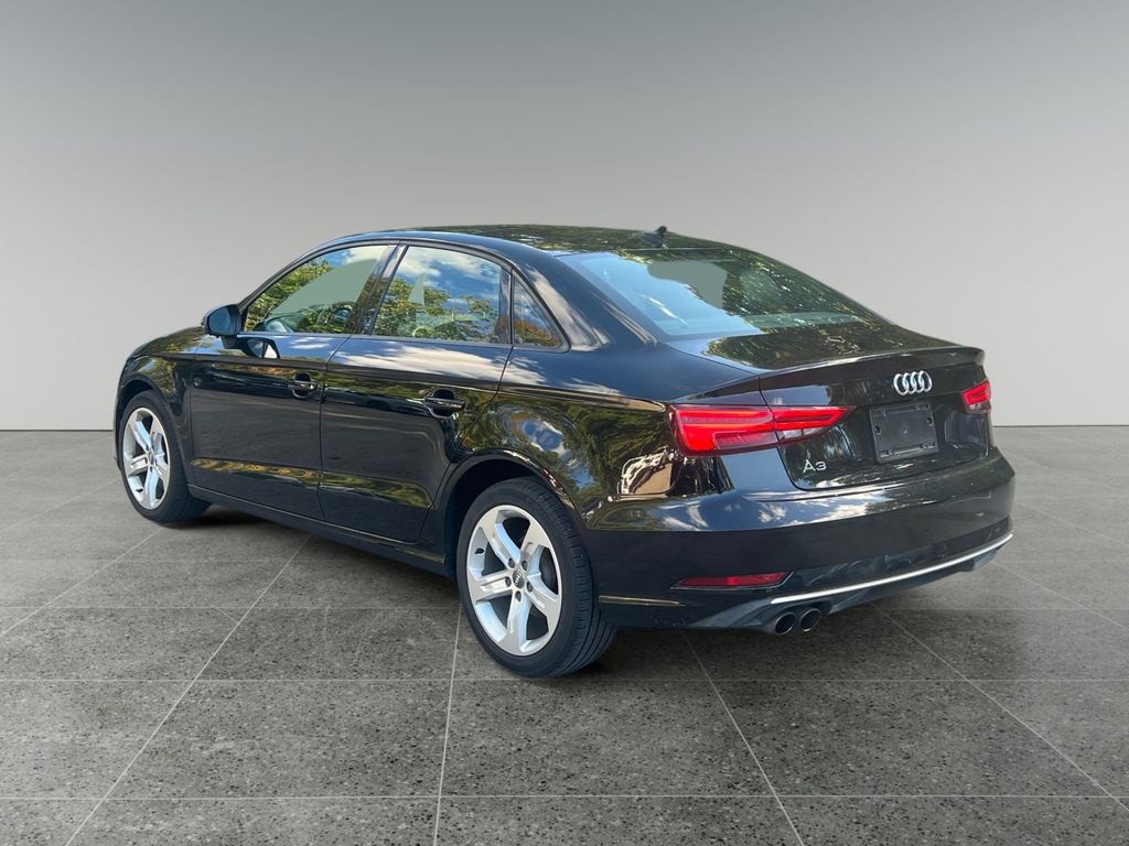 2018 Audi A3 2.0T Premium photo 3