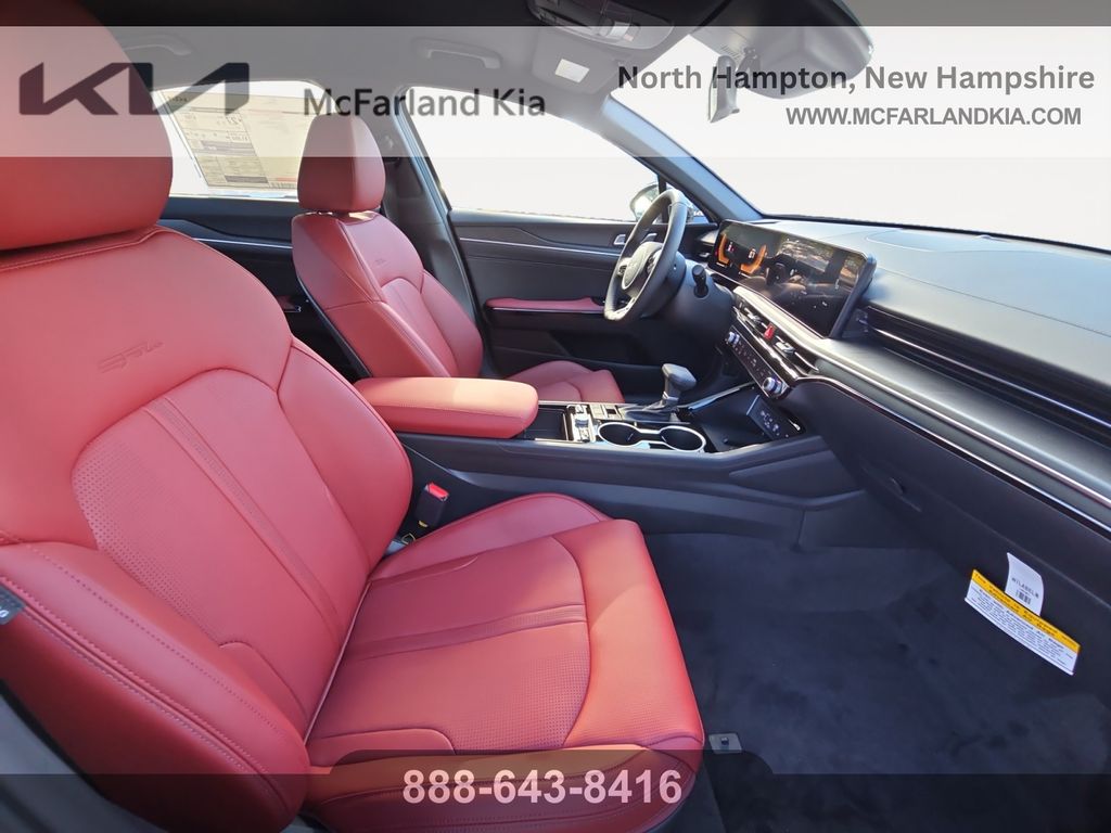 2026 Kia K5 GT-Line - Photo 16
