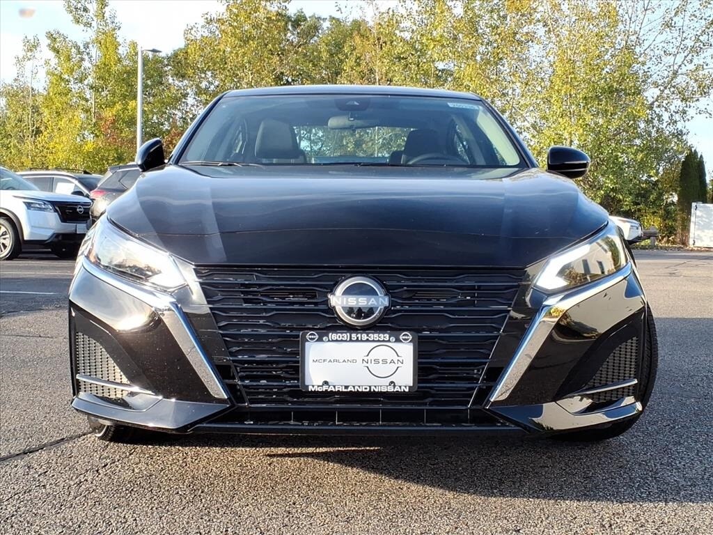 2025 Nissan Altima 2.5 SV photo 2