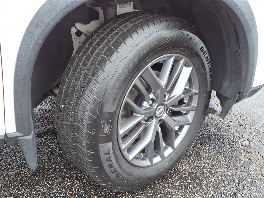 2021 Nissan Rogue S photo 4