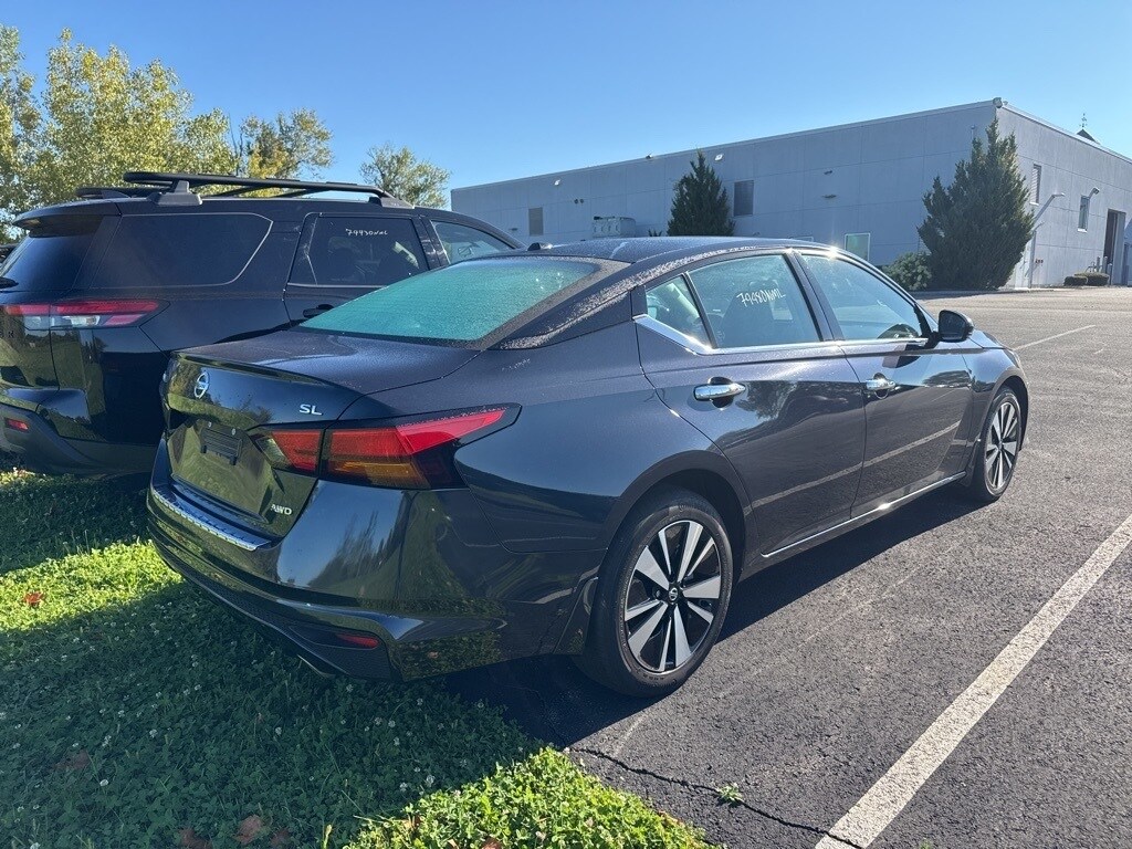 2022 Nissan Altima 2.5 SL photo 3