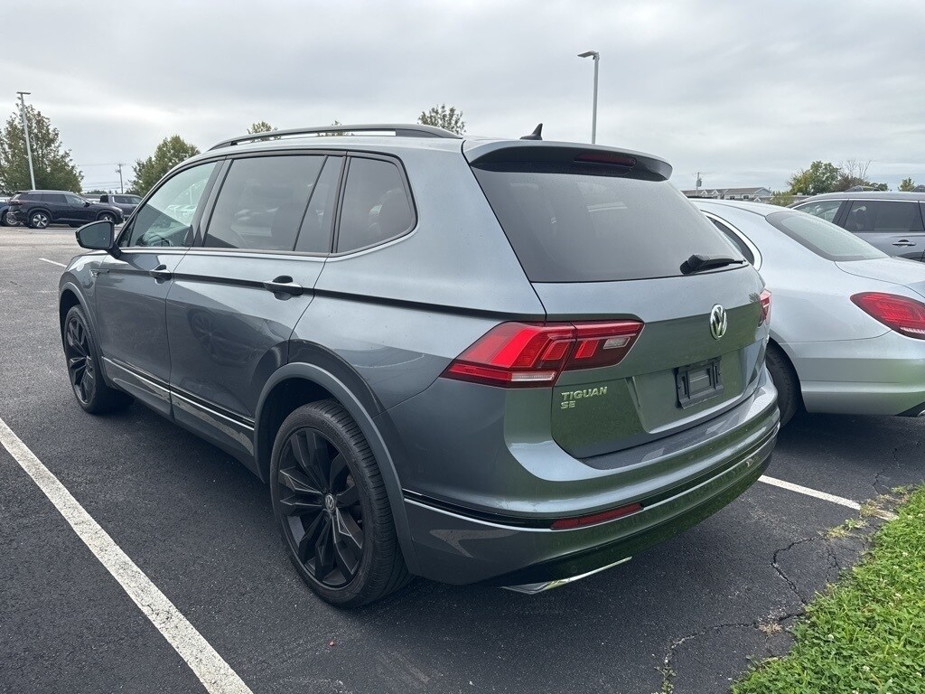 2021 Volkswagen Tiguan SE R-Line Black photo 3
