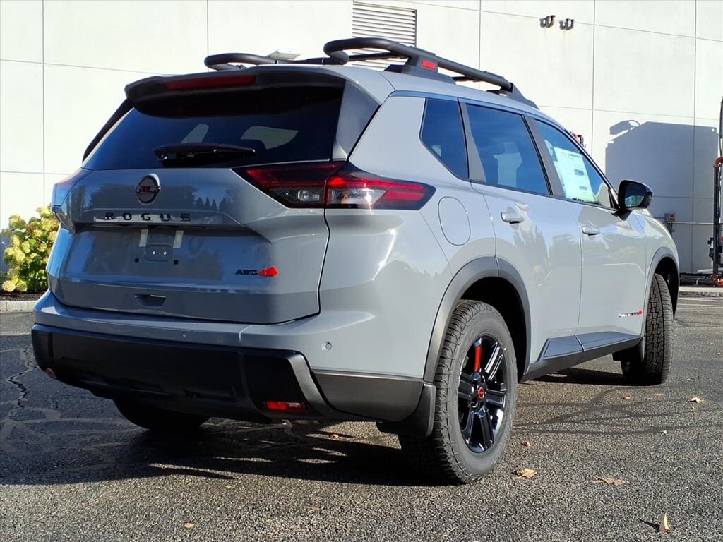 2026 Nissan Rogue SV photo 3