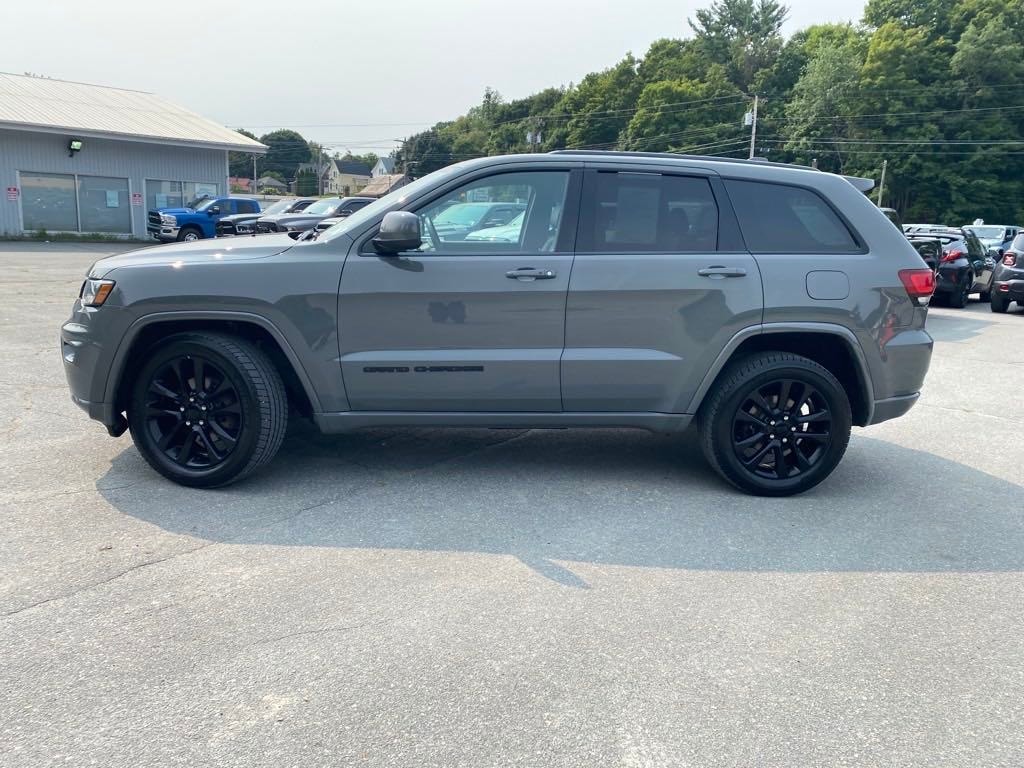 Used 2020 Jeep Grand Cherokee Altitude with VIN 1C4RJFAG8LC175554 for sale in Springfield, VT